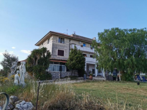 Villa Dei Romani - Country House Guidonia Montecelio